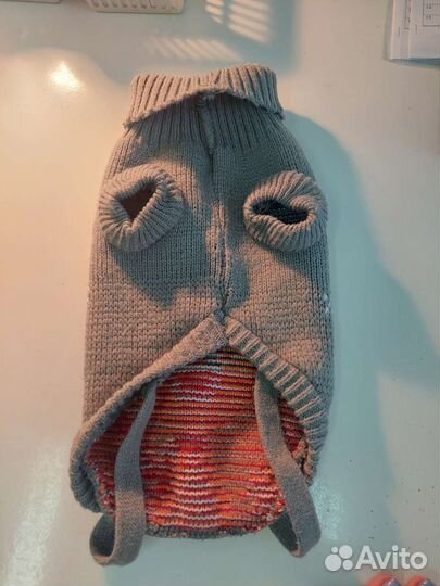 Свитер для кота или маленькой собаки