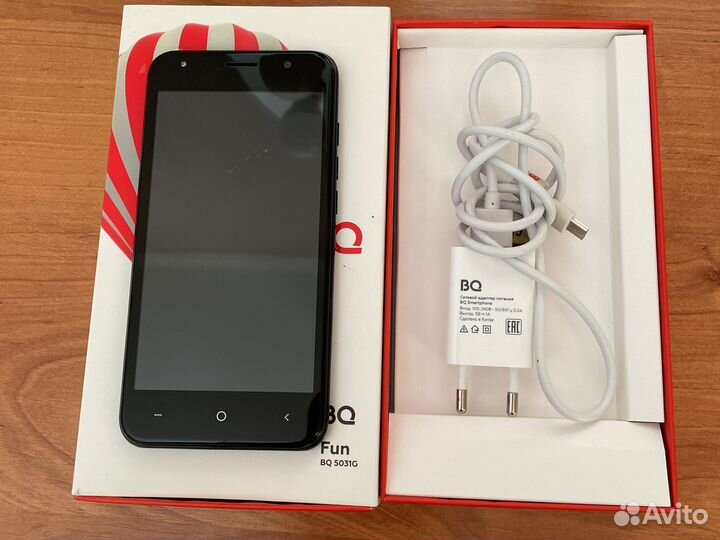 Телефон BQ 5031G Fun