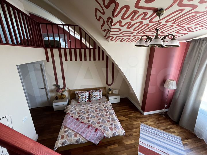 2-к. квартира, 80 м², 8/8 эт.