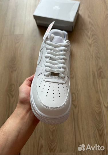 Кроссовки Nike AIR force 1 белые