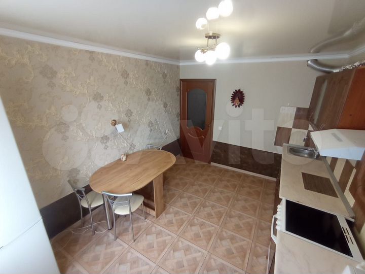 1-к. квартира, 40 м², 4/13 эт.