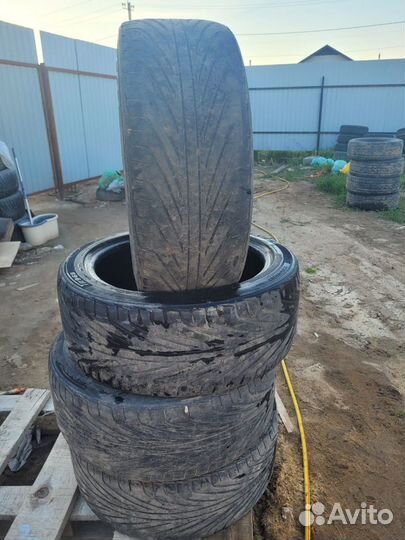 Triangle TR968 235/45 R18