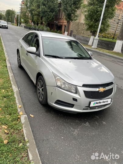 Chevrolet Cruze 1.6 AT, 2010, 276 500 км