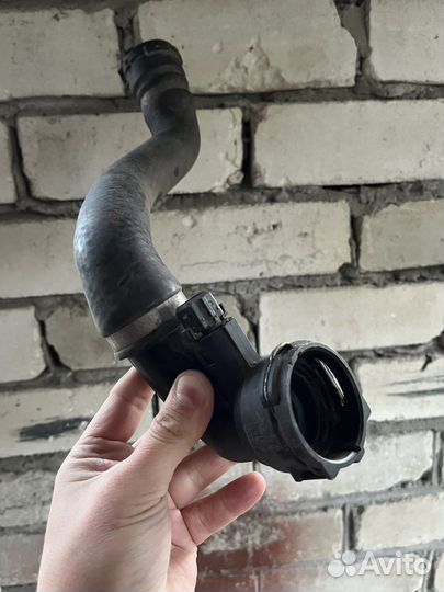 Патрубок PA66GF30