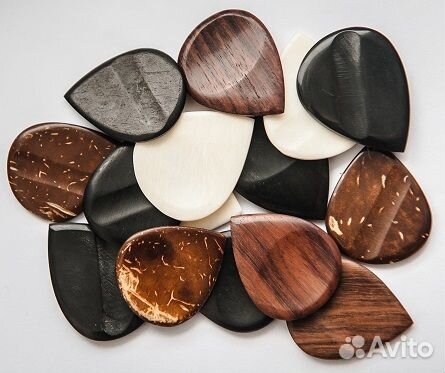 Медиатор из рога буйвола Buffalo Horn