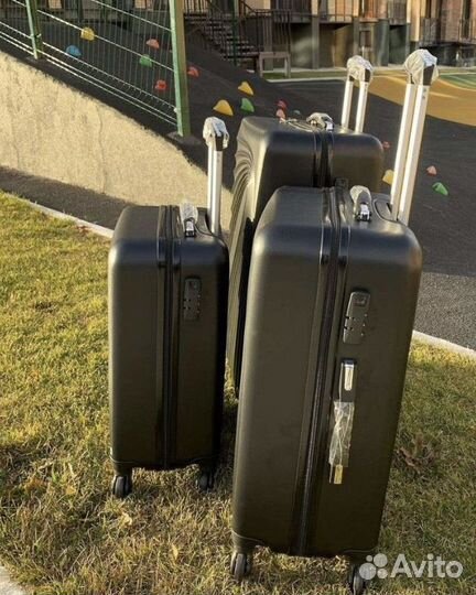 Чемодан на колесах