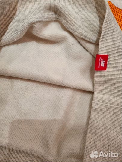 Свитшот New Balance XS