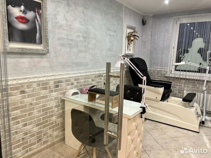 Аренда места мастера маникюра и педикюра