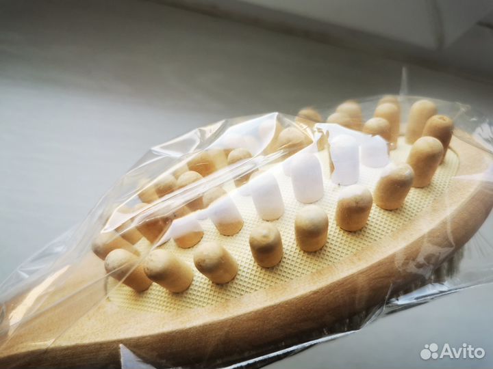 Двусторонняя щетка для сухого массажа новая