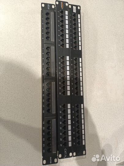 Патч панель 24 порта