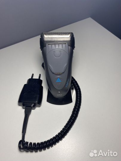 Бритва электрическая braun