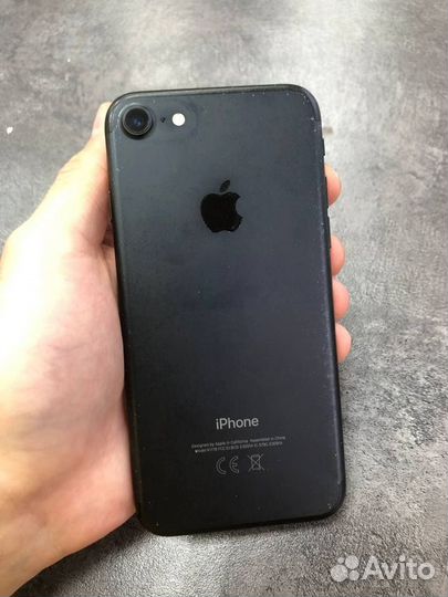 iPhone 7, 32 ГБ