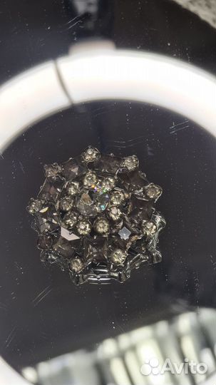 Броши винтажные со стразами