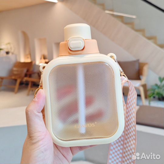 Бутылка для воды спортивная 700 мл