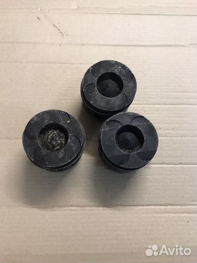 Поршень Mercedes Spinter ом 611 номинал