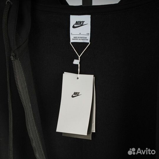 Базовое Худи Nike Pro черное