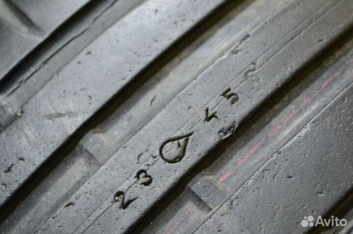 Nokian Tyres Nordman SUV 235/60 R16