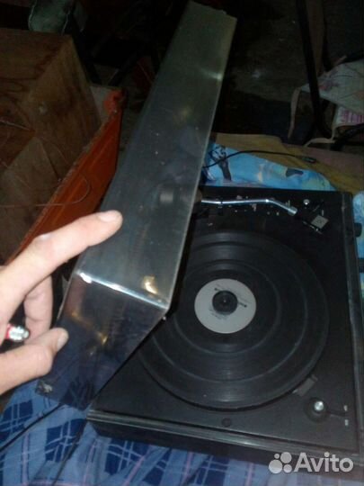 Проигрыватель винила СССР