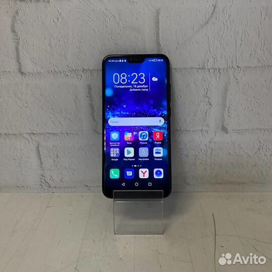 HONOR 10, 4/64 ГБ