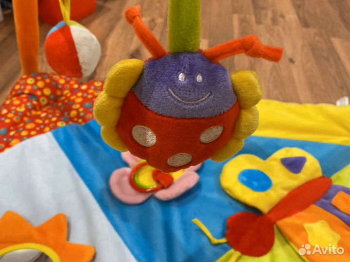 Развивающий коврик