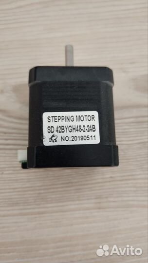 Шаговый двигатель nema 17
