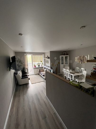 4-к. квартира, 90 м², 2/10 эт.