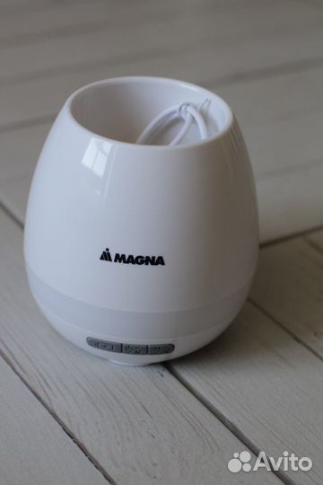 Интерактивное кашпо с колонкой melodyPot