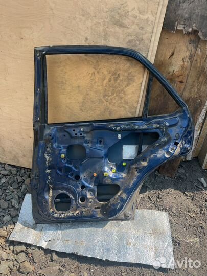 Дверь на honda accord