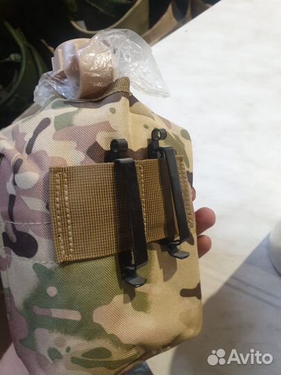 Фляжка с котеоком и чехлом 950мл