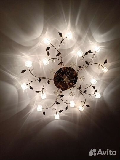 Люстра потолочная