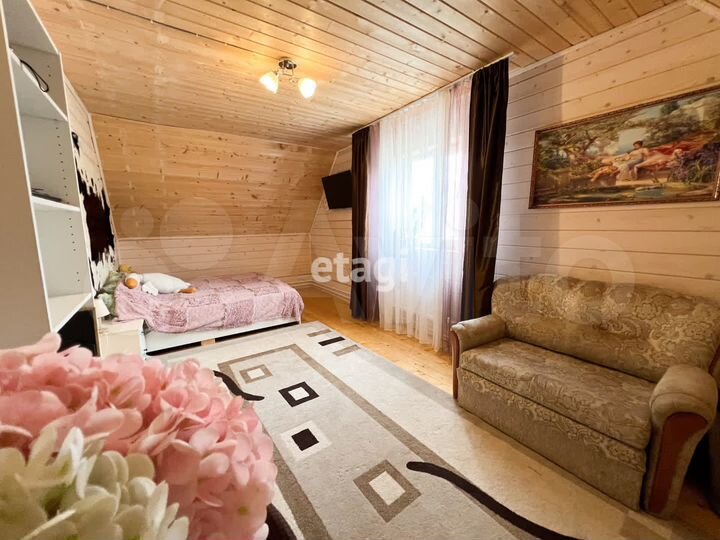 Дом 106,4 м² на участке 3,7 сот.