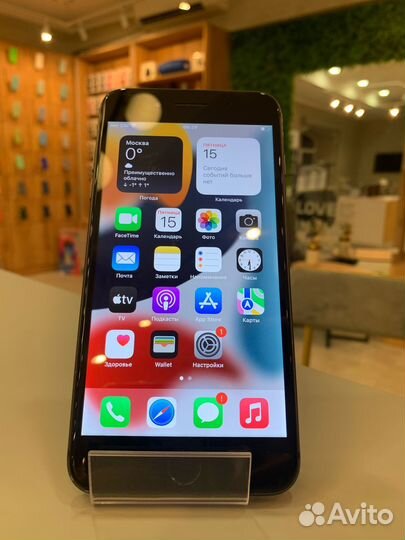 iPhone 8 Plus, 64 ГБ