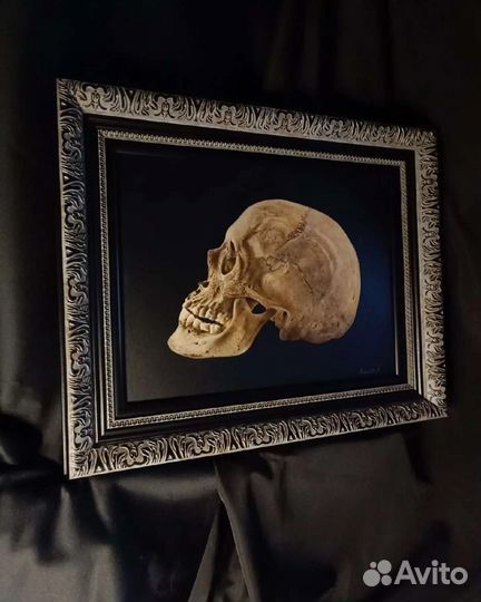 Картина череп