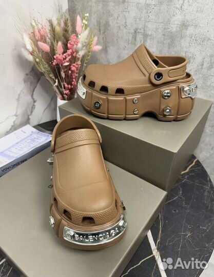 Сабо Balenciaga x Crocs