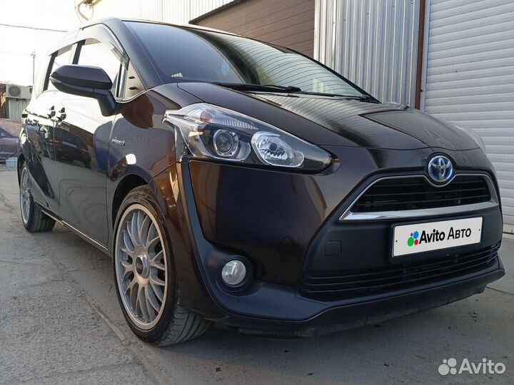 Toyota Sienta 1.5 CVT, 2017, 112 000 км