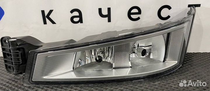 Фара противотуманная левая Volvo FH4 84186279