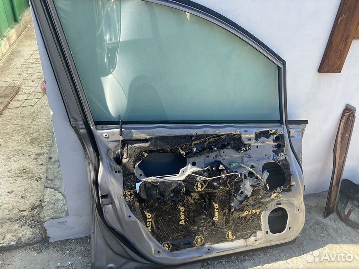 Honda FIT дверь