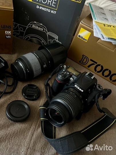 Зеркальный фотоаппарат nikond7000