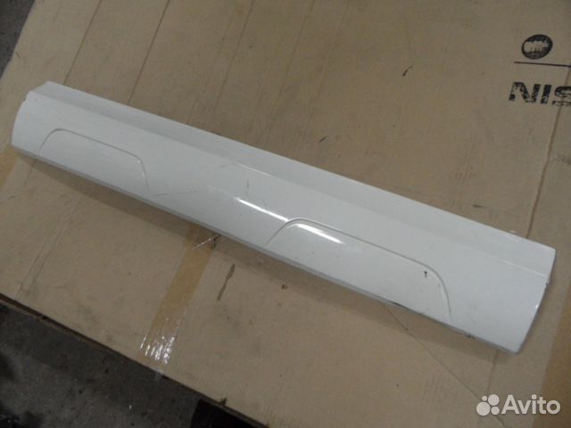 Audi Q3 Накладка двери передней правой