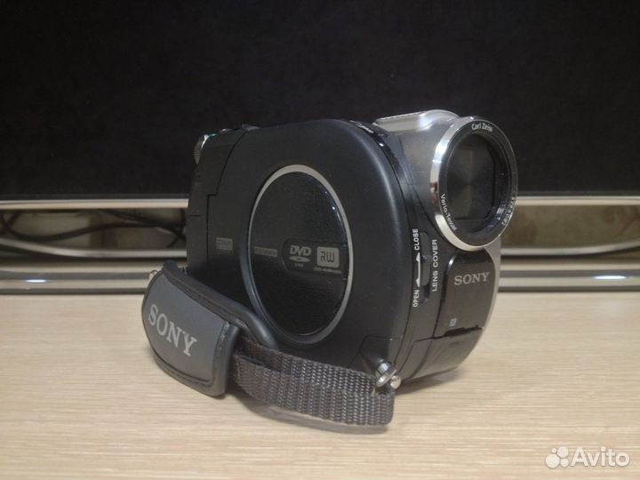 Видеокамера DVD Sony DCR-DVD308E