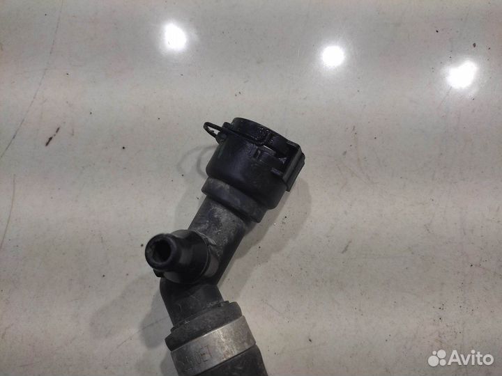 Патрубок системы охлаждения (BMW 7 G11/G12)