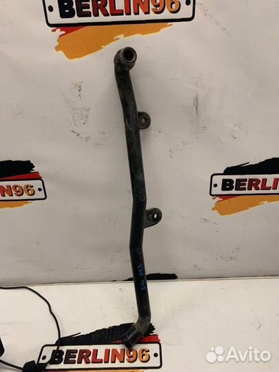 Патрубок системы охлаждения Bmw 5-Series F10