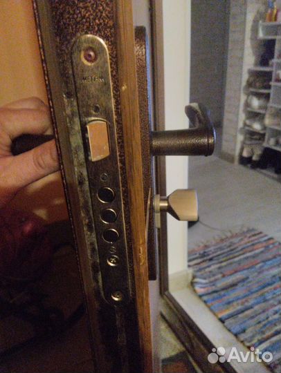 Вскрытие замков дверей автомобилей и квартир