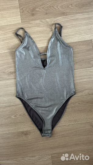 Боди / футболка/ топы hm uniqlo pull and bear