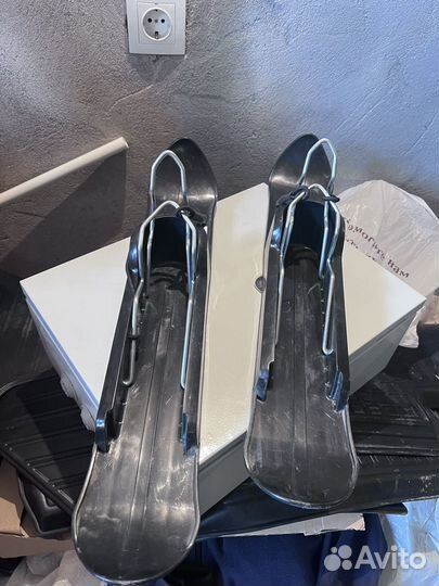 Лыжи(накладки) на колеса детских колясок