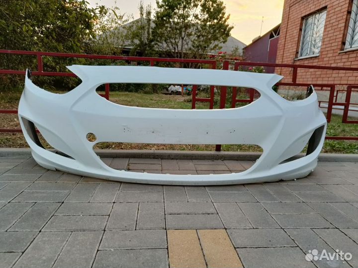 Бампер и противотуманки Hyundai Solaris 1