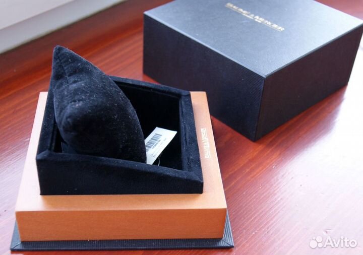 Фирменный бокс для часов Baume Mercier