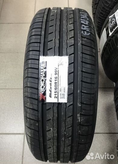 Yokohama Bluearth ES32 215/60 R16 99V