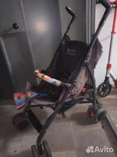 Прогулочная коляска