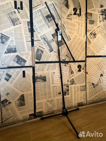 Микрофонные стойки K&M, Adam Hall, Millenium, Foix